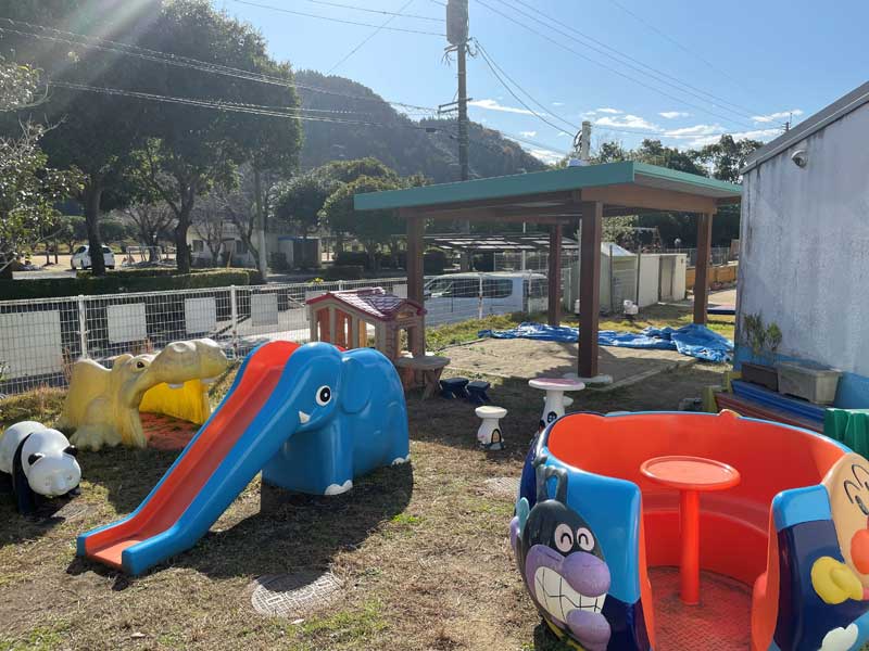 弥生児童館外観