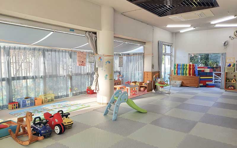 弥生児童館館内